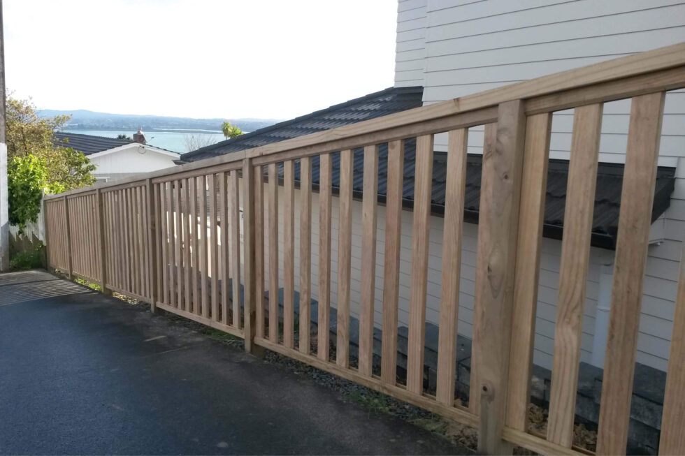 Custom Slat Fence 1.2