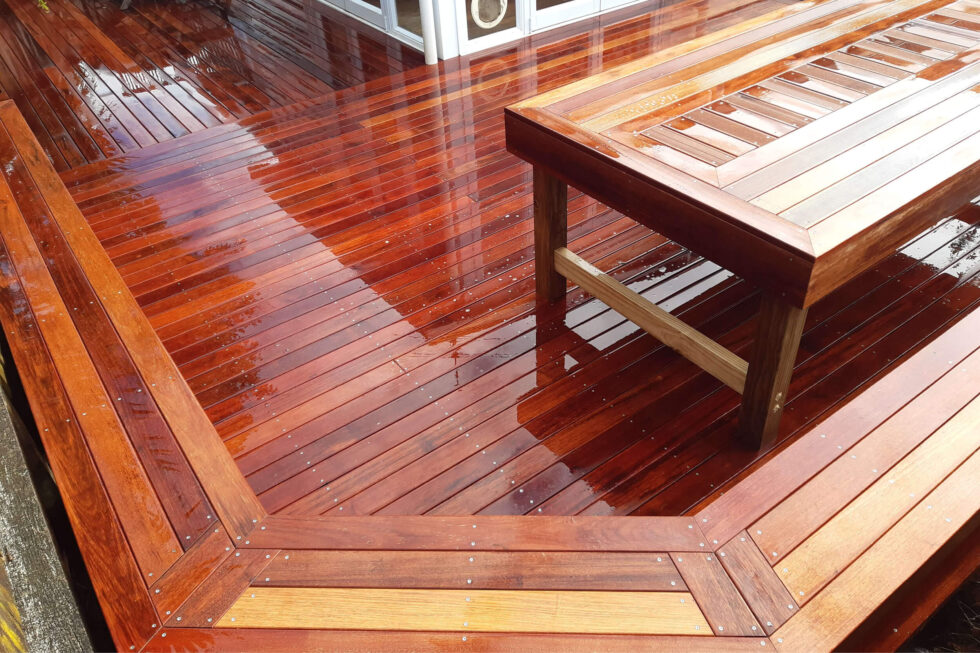 Seating and Custom Table