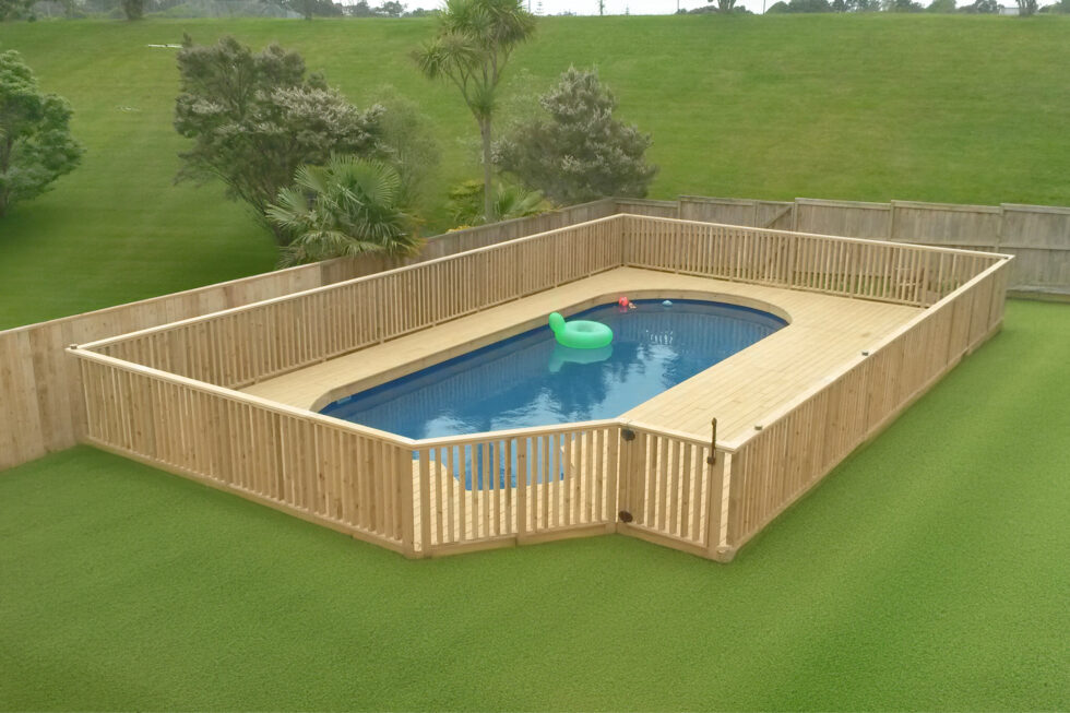 Surround pool deck pine